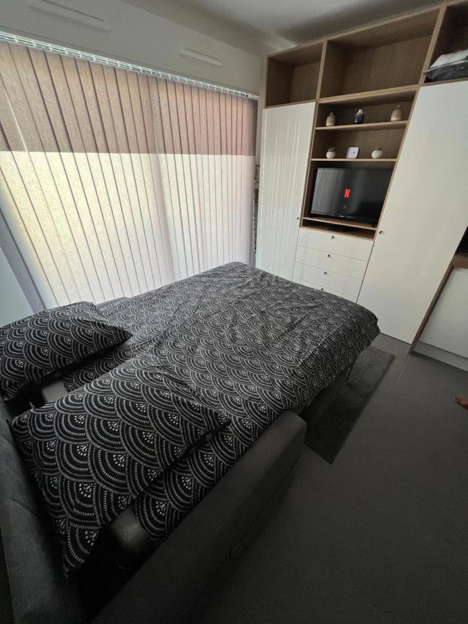 Appartement Tout Equipe Centre Ville Ментона Екстериор снимка